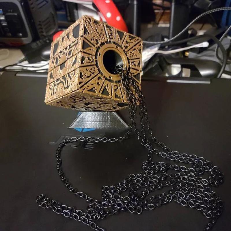 Hellraiser Puzzle Box Puzzle Cube Detachable With Base Deformation Puzzle Lock Box Decoration Terror Figures Film Serie Cube