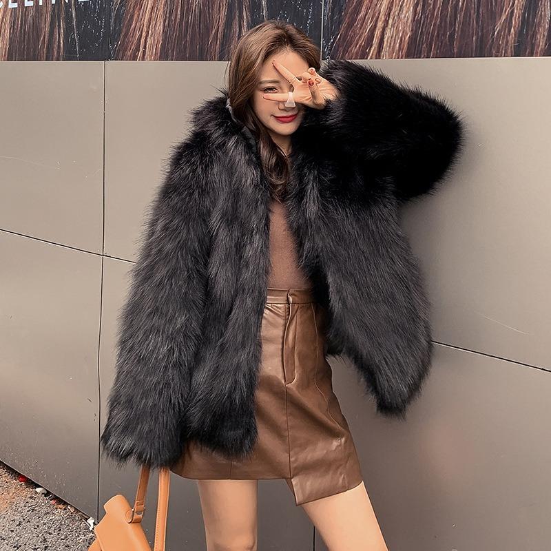 Winter Popular Hooded Daughter Wind Tuscan Fur Coat Women's Fur Coat Imitation Fox Fur Coat