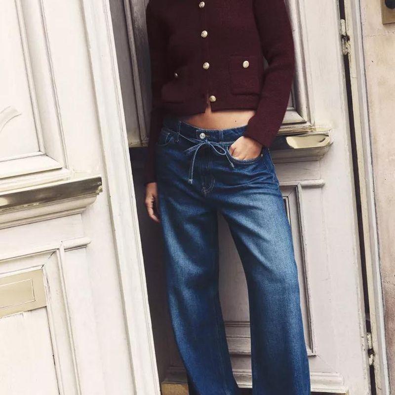 Fall and Winter New Women's Clothing Fashion Style Golden Decorated Row Button Long Sleeves round Neck Knitting Jacket Outwear 6427144