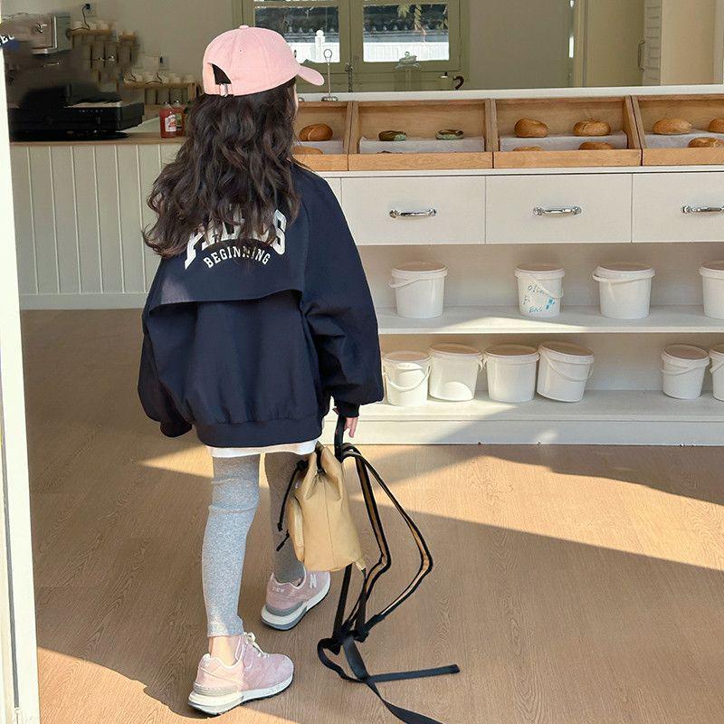 

Модная демисезонная куртка-ветровка для девочек, 2025 For height 105cm