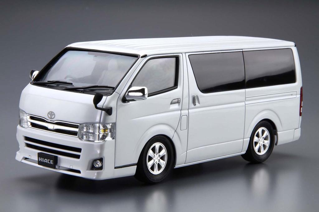 Aoshima Bunka Kyozai The Model Car Toyota TRH200V Hiace Super GL Scale Plastic Model (AOSHIMA) '10 1/24
