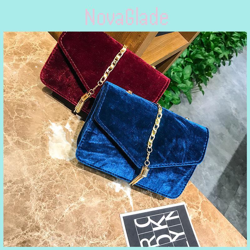 Retro Minimalist Square Shoulder Bag In Synthetic Leather For Trendy Look