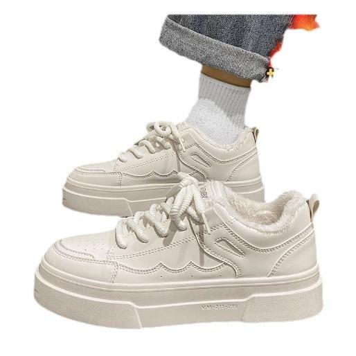 Internet celebrity popular men's shoes winter Korean version versatile low-top sports board shoes youth velvet warm two cotton shoes thick sole