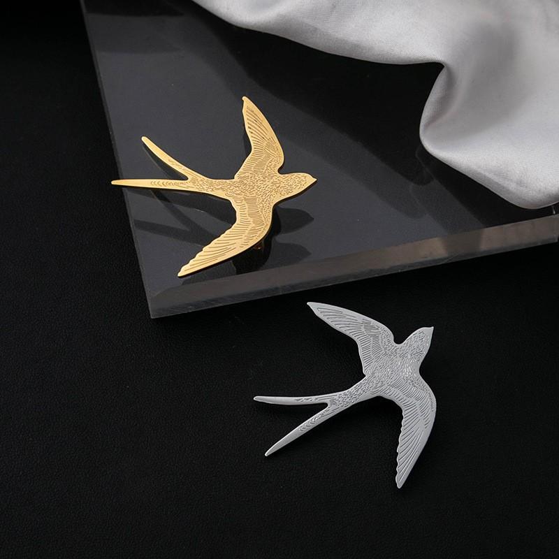 Spilla Popolare Retrò Rondine Opaca, Spilla Semplice di Alta Gamma Raffinata, Accessori Creativi per Blazer