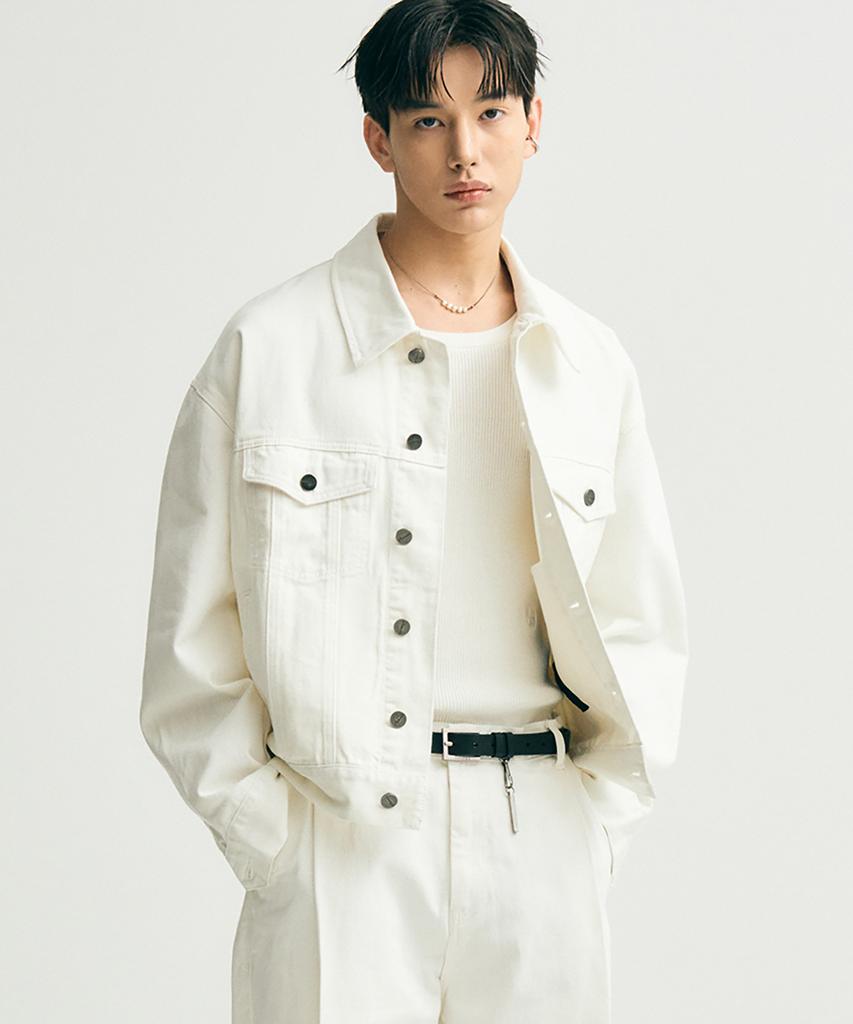 Noirer Oversized Crop Denim Jacket (Cream)