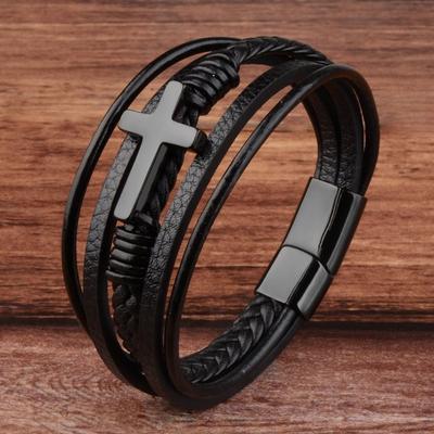 Klassisches Design Kreuzarmbänder Herren Leder Edelstahl Magnetverschluss Charms Armband Homme Weihnachtsgeschenke für Männer
