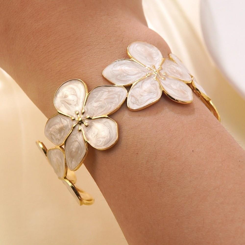 Dripped Oil Flower Cuff Bracelet Multicolor Floral Open Bangle Elegant Floral Bracelet Women