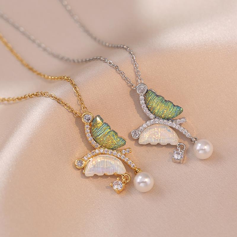 Colier cu pandantiv fluture delicat pentru femei 2023, noua moda, culoare auriu, lanț din oțel inoxidabil, bijuterii, accesorii pentru petrecerea de nuntă