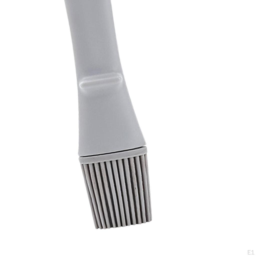 Flexible Cooking Brush with Hanging Design for Easy Storage and Oil Application