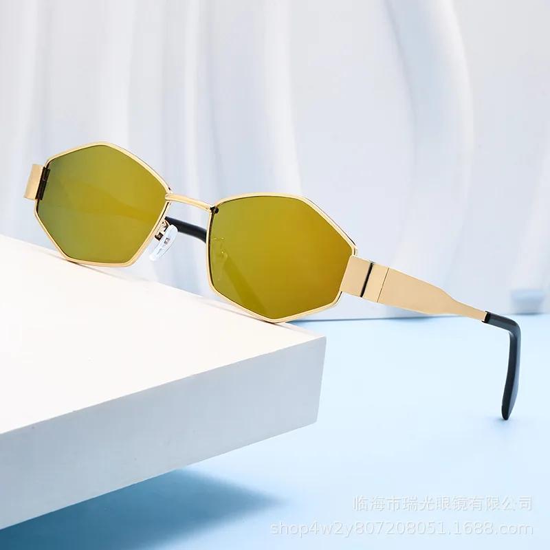 Fashion Punk Sunglasses Women Luxury Brand Vintage Small Frame Steampunk Sun Glasses For Men Unique Polygon Sunglass Shades