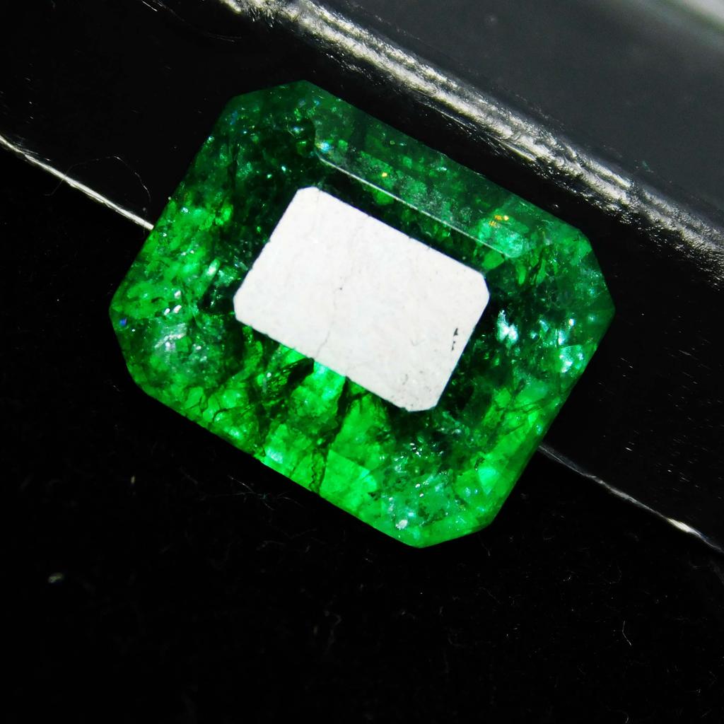 Natural Colombian Emerald Emerald Shape 6 Ct Green Certified Loose Gemstone A-3874a