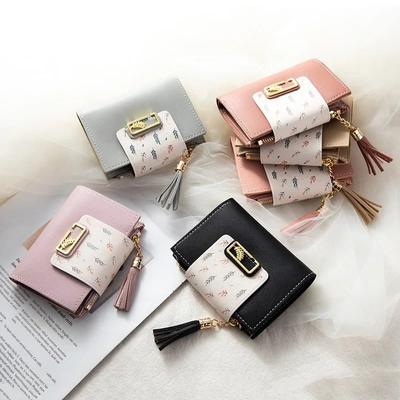 Portafoglio ultra sottile alla moda con nappine, portafoglio corto per donna, mini portamonete, pochette da donna, piccolo portafoglio da donna in pelle PU, porta carte