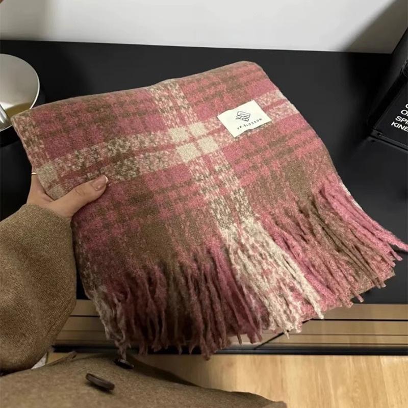 Winter Scarf For Women 2024 New High End Feeling Dried Rose Lilac Grid Korean Edition Versatile Neck Warmer For Men