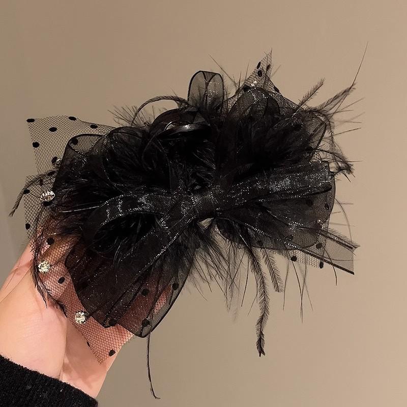 Luxury Black Feather Claw Hair Clip for Women's Updo Hairstyles