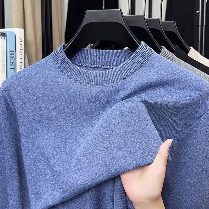 Men's Velvet Knitted Round Neck Sweater - Thick Warm Base Layer for Autumn/Winter.