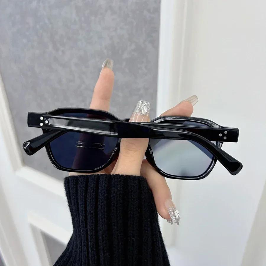 Vintage Classic Square Sunglasses For Women Men Retro Stylish Minimalist Fashion Female Male Oculos