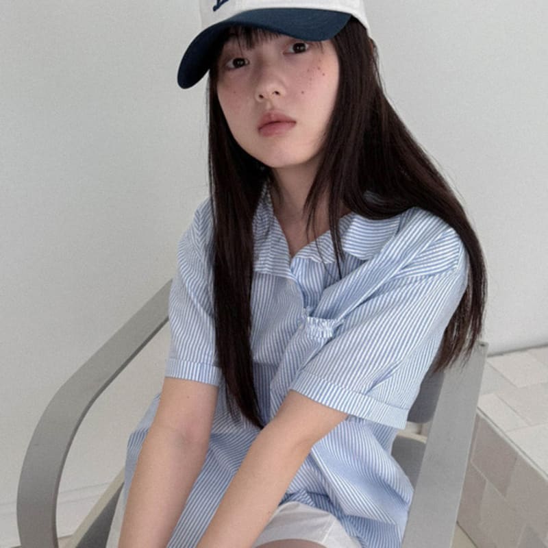 

кепка половинная с логотипом more jude Jude белая и темно-синяя white