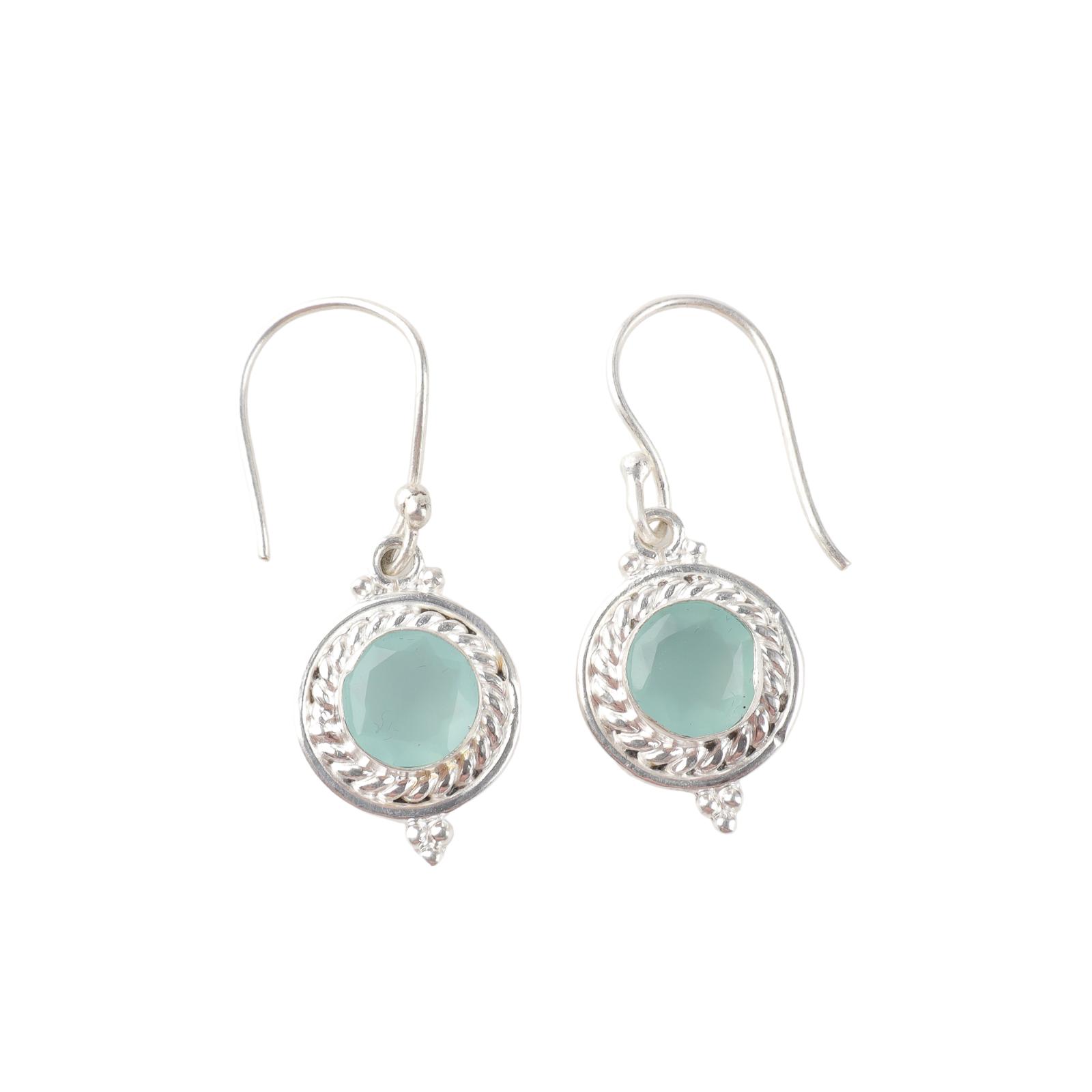 

Аква Халцедон Драгоценный Камень 925 Стерлинговое Серебро Ювелирные Изделия Ручной Работы Серьги 1.43 EE-117-17