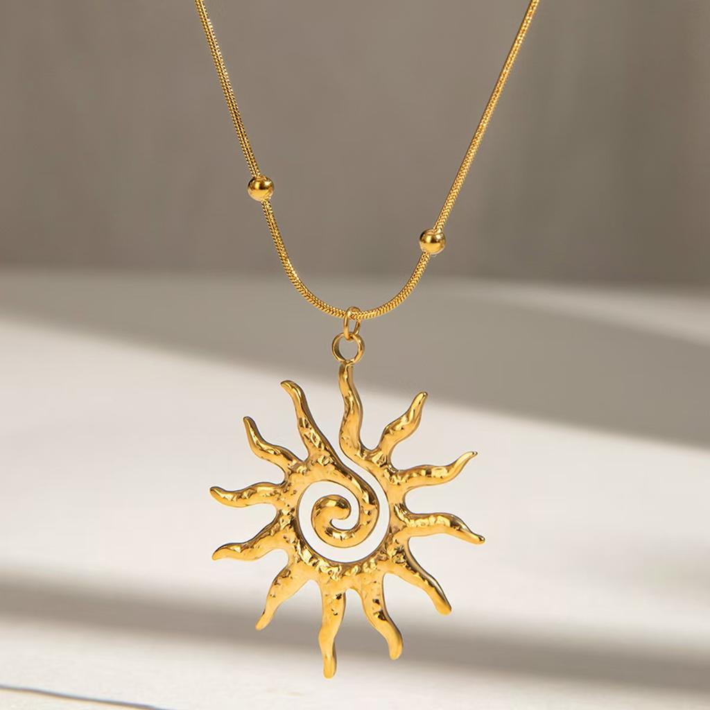 Vintage Chic Sun Shaped Pendant Necklace Earrings Stainless Steel Ring Fashion Jewlery Accessories Gift