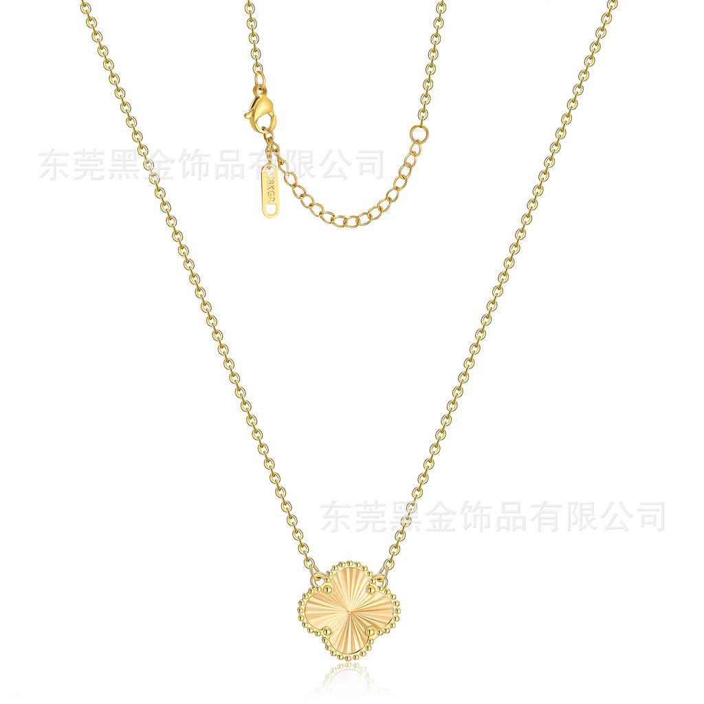 Titanium Steel 18K Four-leaf Clover Flower Necklace Does Not Fade Light Luxury 15MM Flower Single Flower Necklace