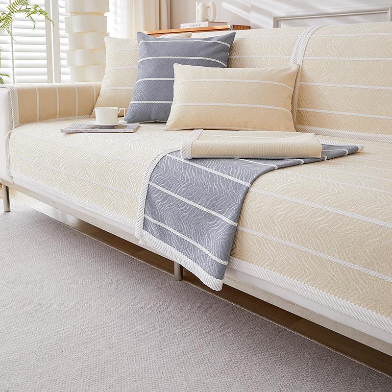 Light Luxury Anti -Slip Off -White Sofa Cushion For All Seasons New Living Room Simple Dust -Proof Sofa Armrest Cover Thickened