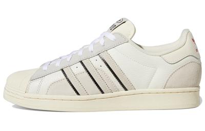 Obuwie uniseks – Sneakersy