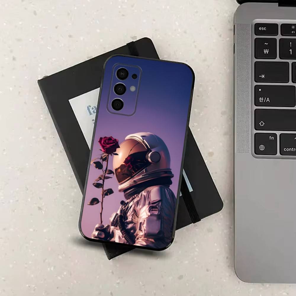 Cartoon Astronaut Space Case For Samsung Galaxy A73,52,71,53,32,72,41,J7,22,Note,31,8,9,Soft Black Silicone Cover