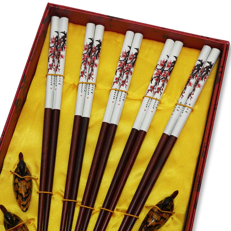 Gift Box Chopsticks Peking Opera Facial Makeup Wooden Carving Craft Korean Chopsticks Set Japanese Sushi Chop Sticks Wood Ducks