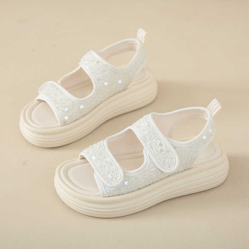 Fashion Light Weight Lightweight Slippers For Summer Women's Sneakers Sale Shoes Low Luxury Sandals Sports Second Hand