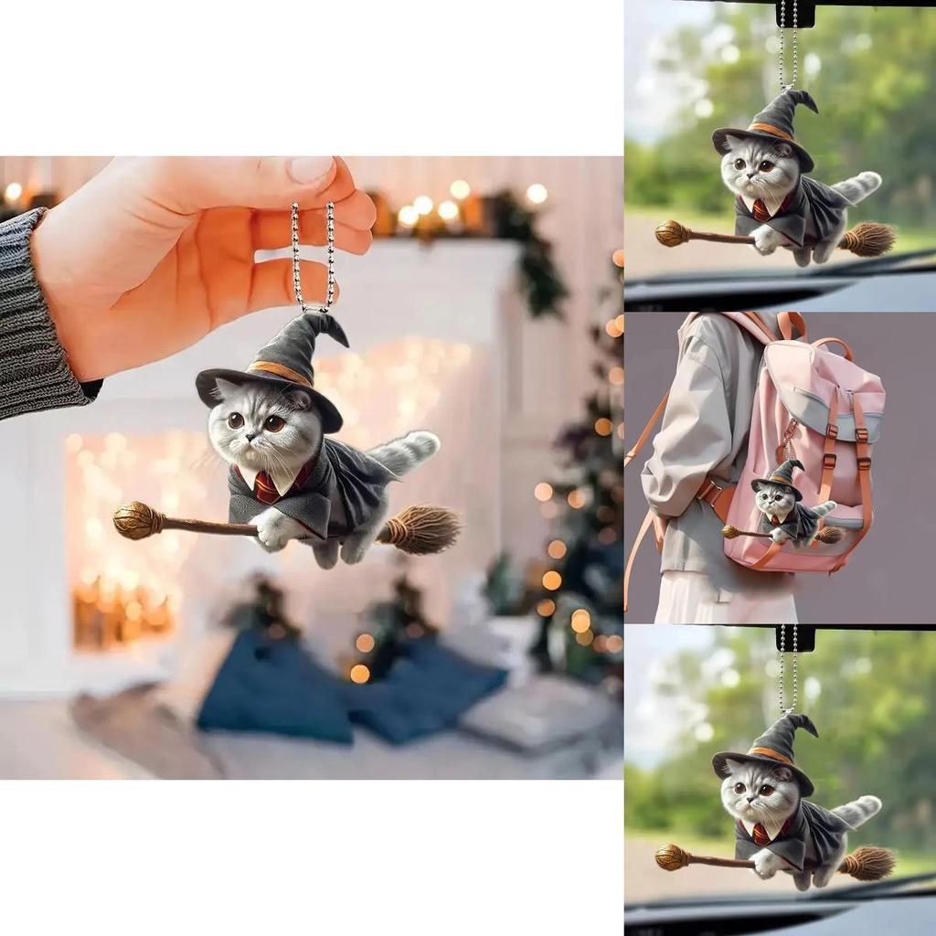 Minimalistischer Acryl-Autoanhänger mit flacher Oberfläche und magischem Katze-auf-Besen-Design zur Dekoration des Autoinnenraums