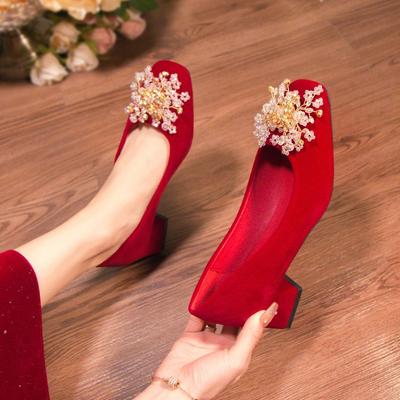 Tacchi Alti Sexy Rossi Quadrati da Donna di Lusso con Strass Scarpe da Sposa Scarpe a Punta per Ufficio Festa Moda Designer Scarpe Singole