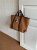 Borsa a mano da donna retrò in camoscio, capiente, alla moda, autunno/inverno 2025