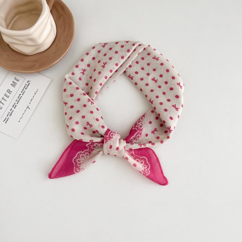Polka dot silk scarf women's spring and summer new Korean ins versatile neck protection scarf fashion headscarf square scarf silk scarf