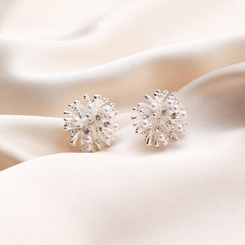 2025 Snowflake Pearl Stud Firework Earrings - Elegant Light Luxury Flower Design