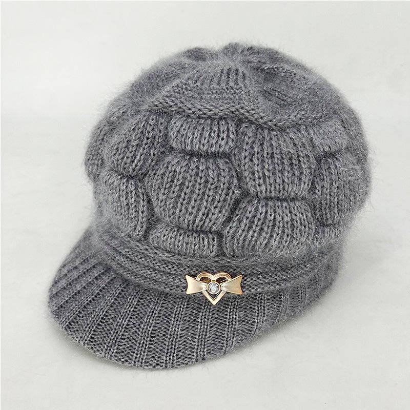Duck Tongue Hat, Winter Women's Hat with Plush and Thick Yarn Hat Fashionable