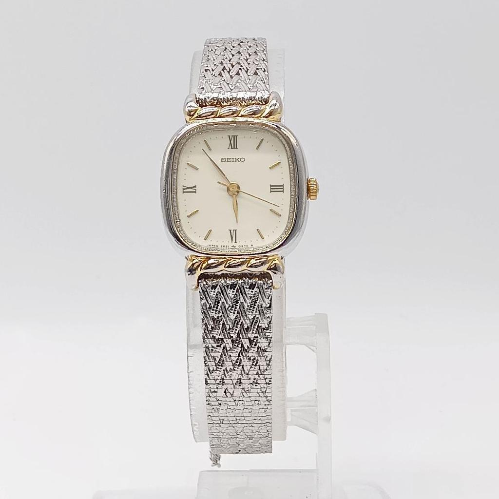 [USED] 372 Free Shipping Battery Replaced SEIKO Square Face Watch