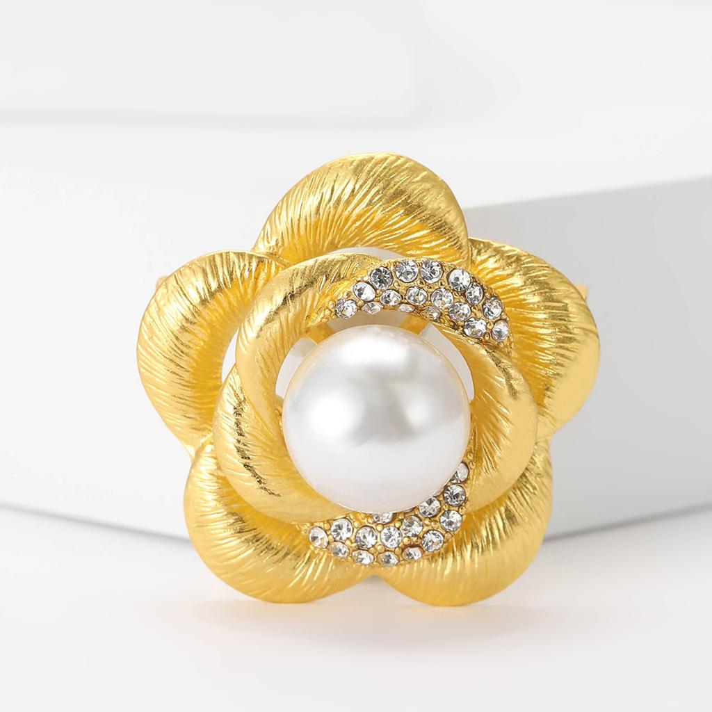 Creative Exquisite Alloy Matte Gold Pearl Flower Brooch Fashion Personality Women'S Clothing Brooch Ornament Pin
