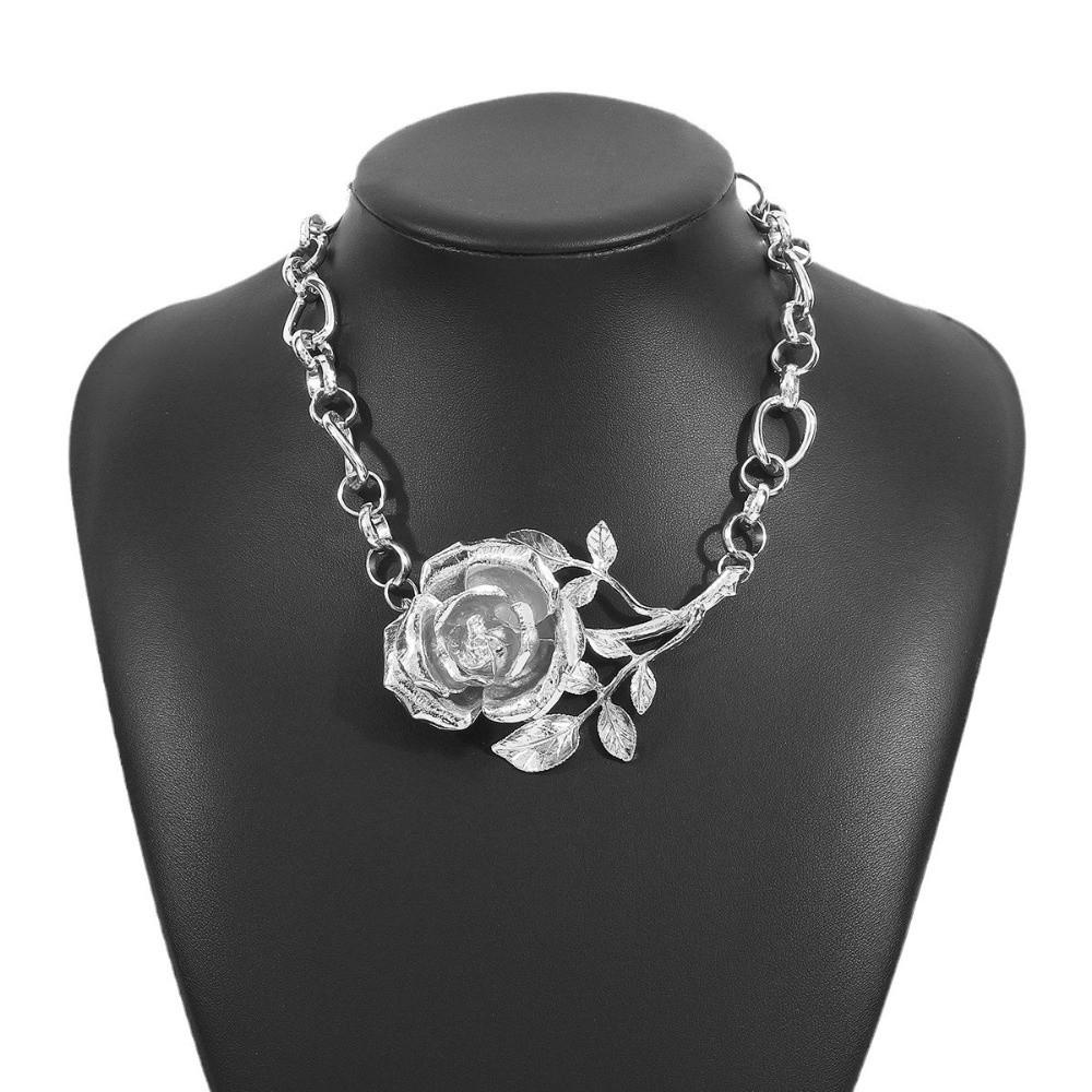 Zinc Alloy Metal Rose Flower Pendant Necklace Coarse Big Neck Chain Lockbone Chain  Gift Jewelry