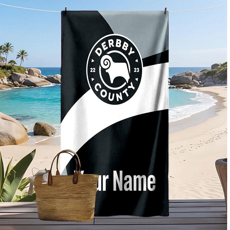 Toalla de Playa Personalizada Estampada Derby County Logo de Fútbol Apoyo Nombre Personalizado Texto Toalla Absorbente Para Deporte Viaje Regalo Especial