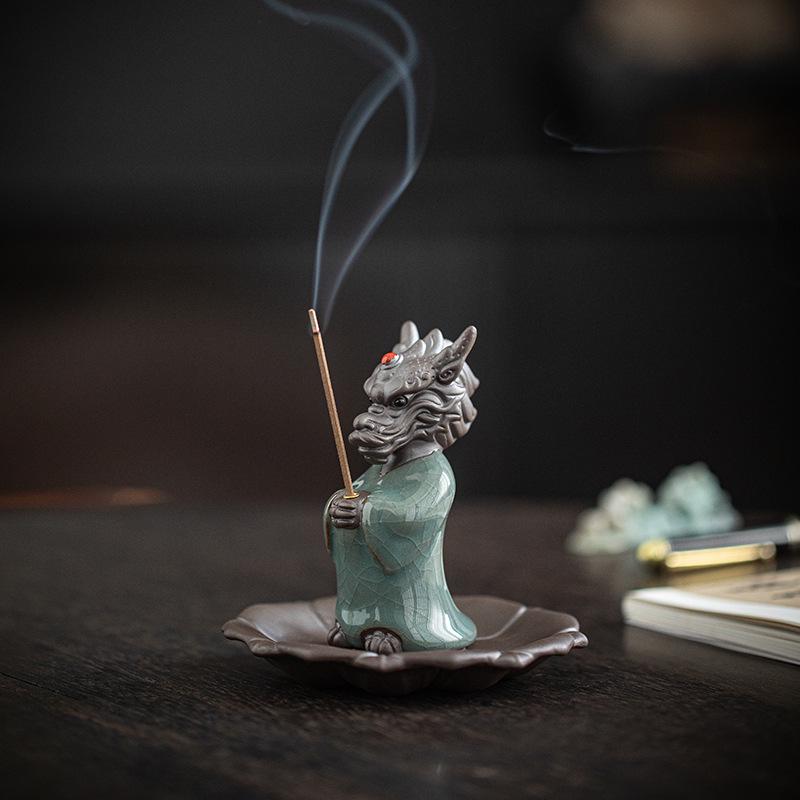 Zodiac Dragon Incense Burner - Ceramic Aromatherapy Holder for Zen Tea Ceremony Decor.