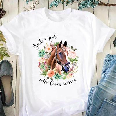 Kortärmad häst Härlig Sweet Animal Love Kvinnor Tryck T-tröja Sommar Mode T-shirt Dam Kvinnliga Kläder Casual Grafisk T-shirt
