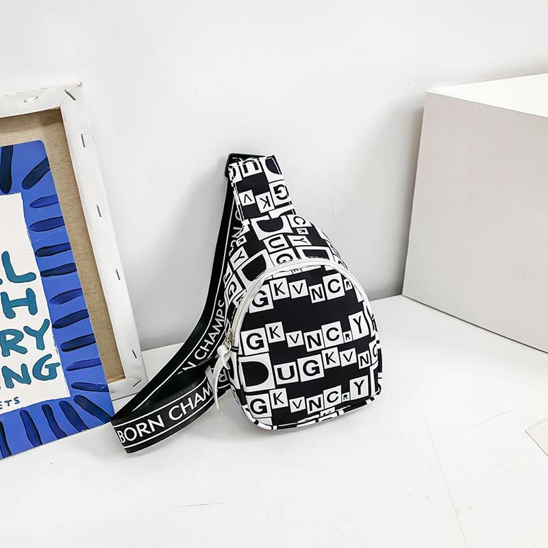 

Trendy Korean Style Kids Crossbody Chest Bag For Boys In Vibrant Colors And Fun Designs чёрный