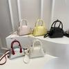 Retro Shoulder/crossbody Bag, Fashionable and Versatile Design, Suitable for Everyday Work, Parties, and Travel. A Small Bag That Can Hold Many