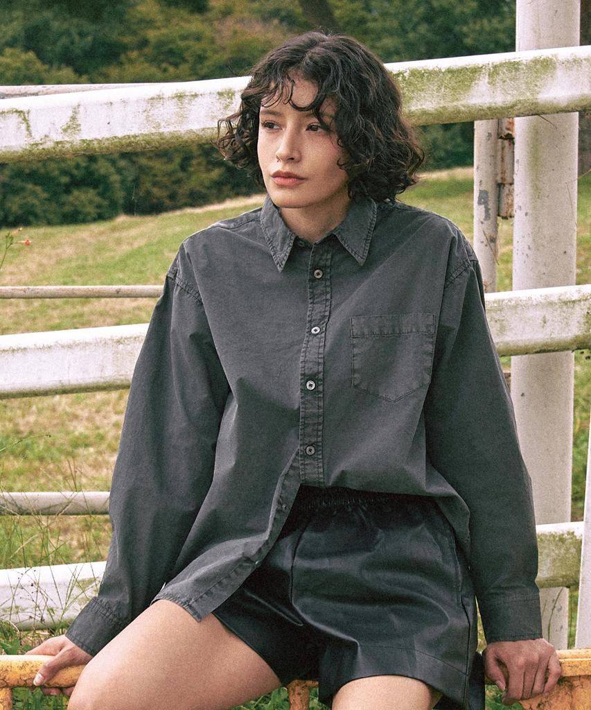 FAKE CAMPER Women'S Vintage Pigment Loose Fit Shirt [Charcoal]