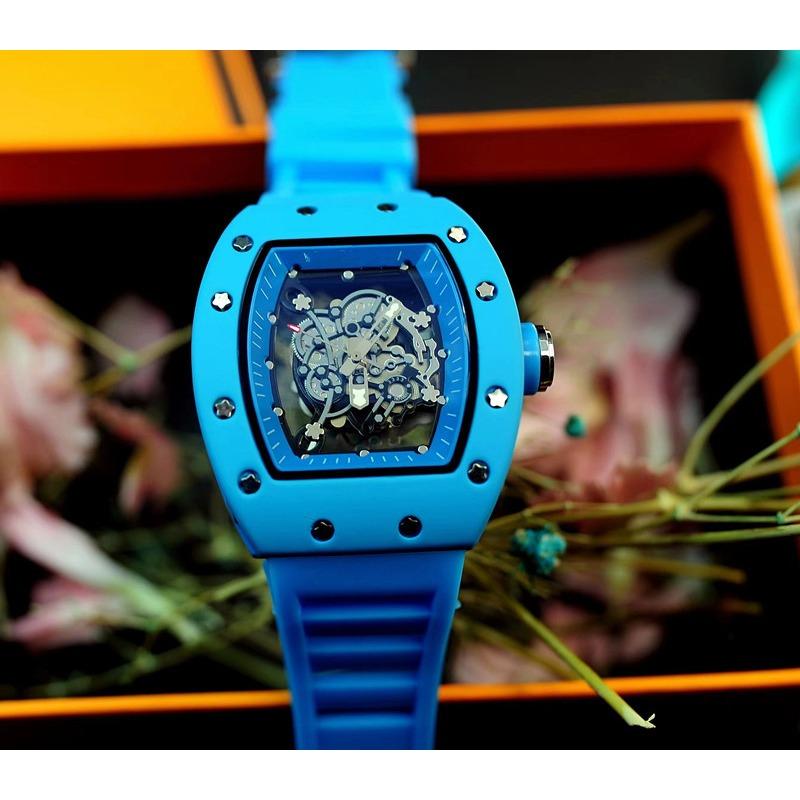 Montre ajourée, Richard Thoroughly, montre universelle pour hommes et femmes