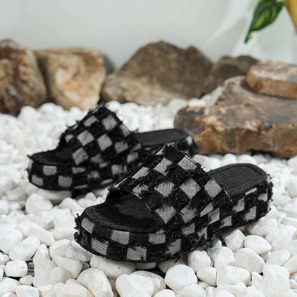 

Женские тапочки Джинсовые тапочки в клетку Модная и удобная пляжная обувь Сандалии одной линии 35 чёрный