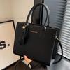 Red Handheld Tote Small Bag For Women 2024 New Trendy One Shoulder Crossbody Large Capacity Simple Versatile Commuter Bag