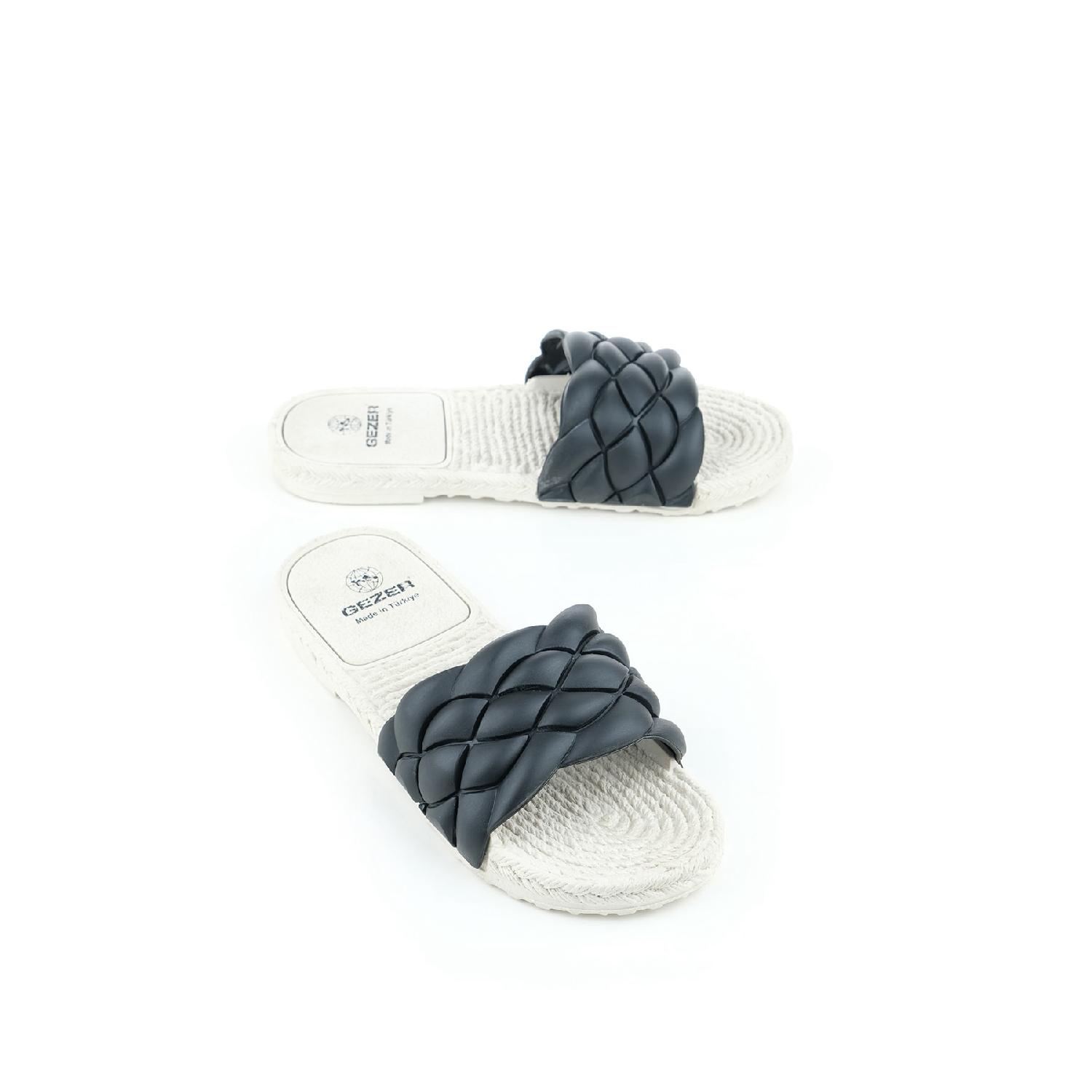 

Summer Sliding Base Women s Slipper