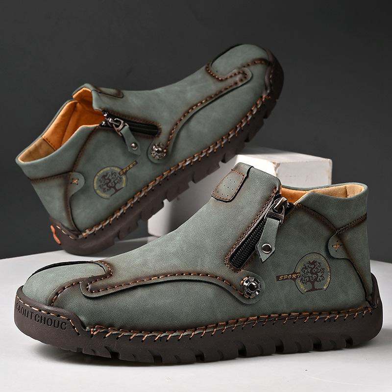 Autumn/Winter Men's Mid-Top Leather Slip-On Martin Boots - Large Size, Handmade, Stitched, Business Style.