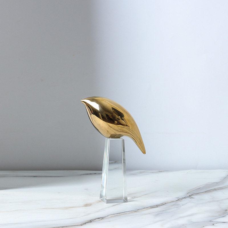 Nordic Luxury Golden Bird Ceramic Ornaments Home Decoration Living Room Modern Animal Sculpture Desktop Ornaments Unique Gift